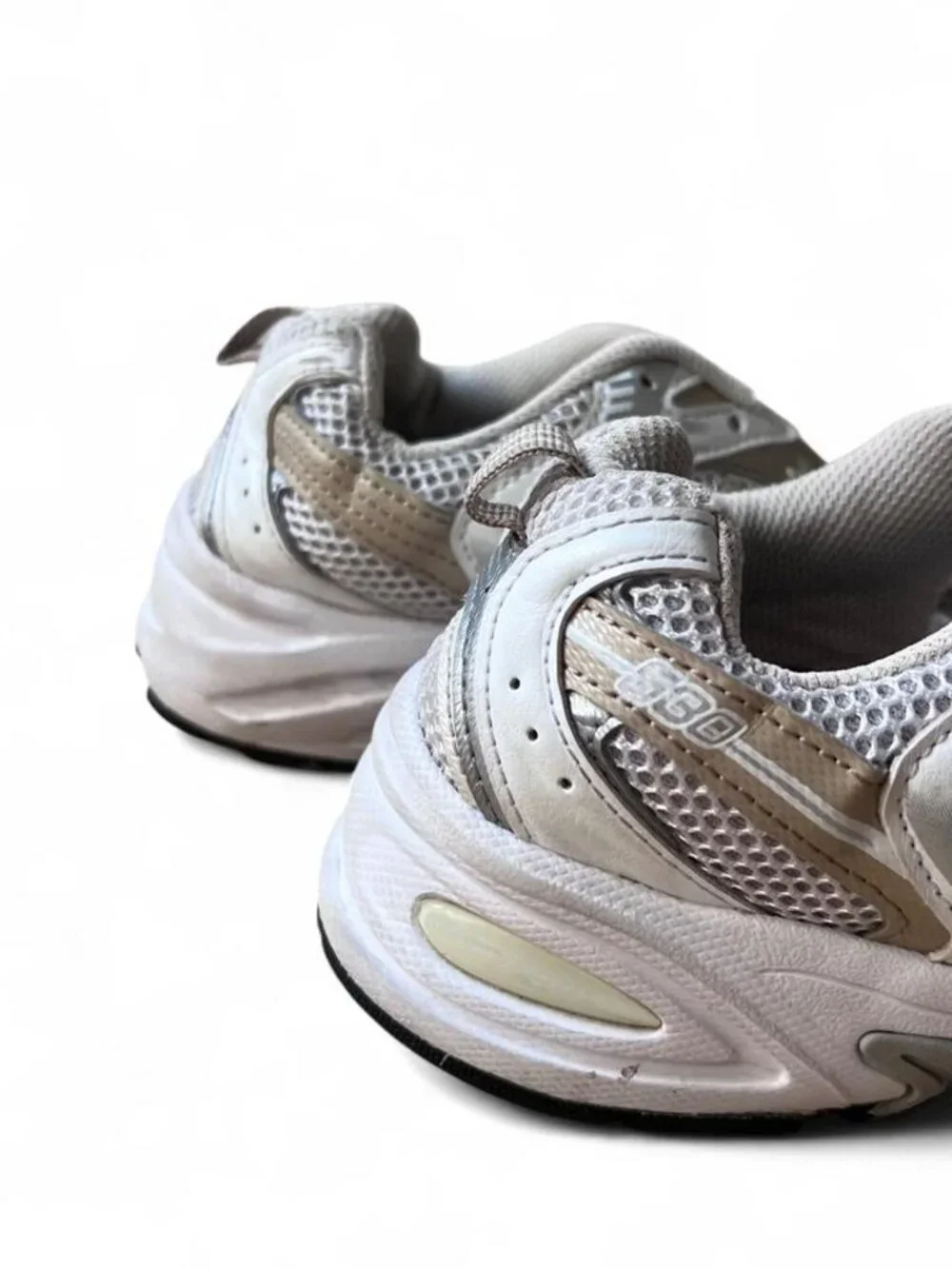 New Balance 530 white silver and beige sneakers size women's 6